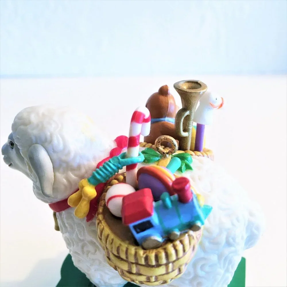 Christmas PULL TOY Ornament - on Rolling Wheels